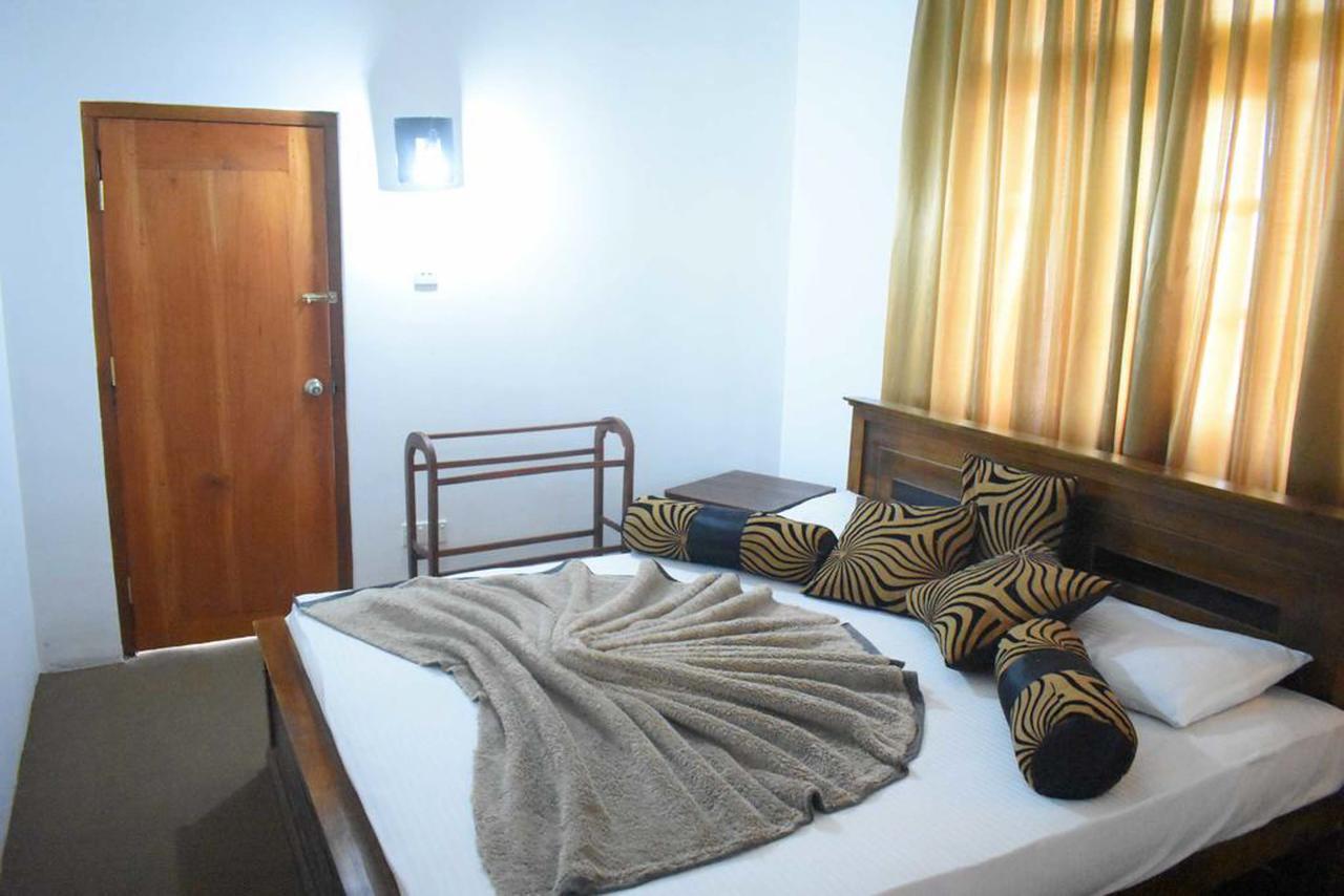 Hotel Grand Sun Inn Нувара-Елія Екстер'єр фото